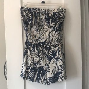 Firecracker strapless romper